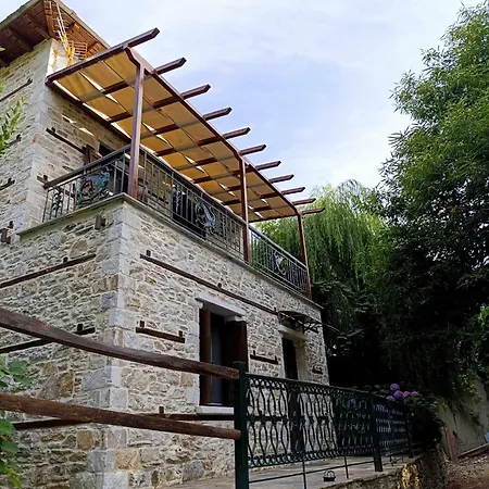 Μountain Whispers Apartment Mouresi Exterior photo